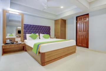 Hotel Cruz Royale International