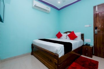 Hotel New Aadya International