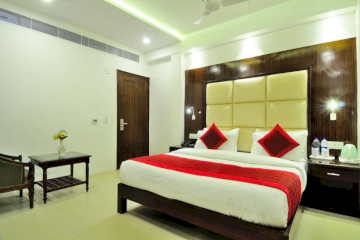 Hotel Yuvraj Deluxe
