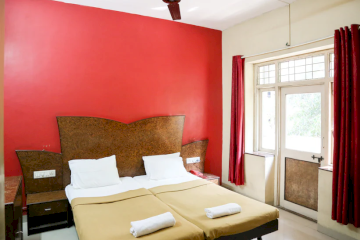 Hotel Ashok Deluxe