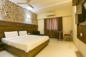 Hotel Lotus Residency