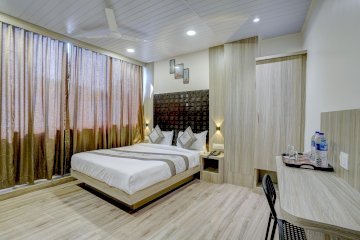 Hotel Arts International