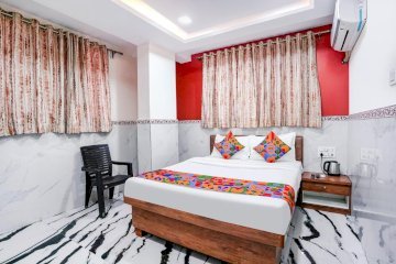 Hotel Sai Bansi