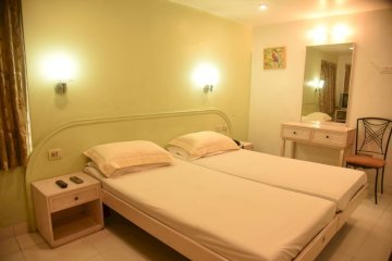 Hotel Marble Palace Guest House
