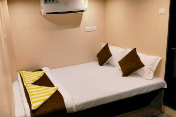 Nadeem tiger residency